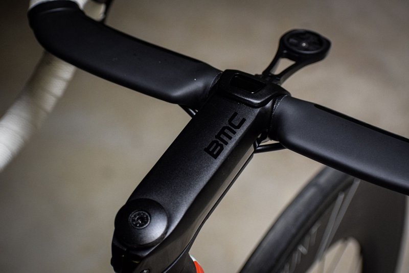 车手战车 尼佐罗的定制BMC TMR01