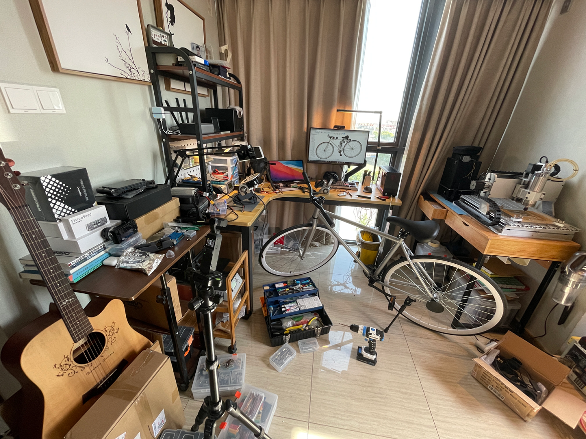 我把自行车做成了 自 动 驾 驶