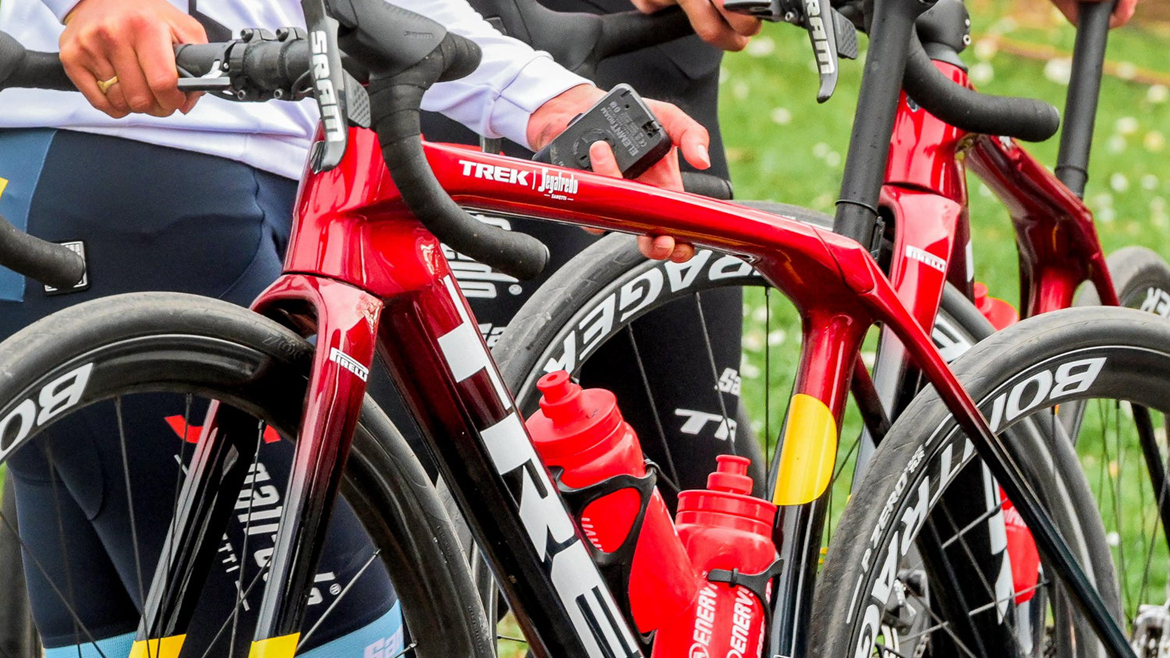 ȡ��ǰISOSPEED�� ������һ��TREK DOMANE���գ�