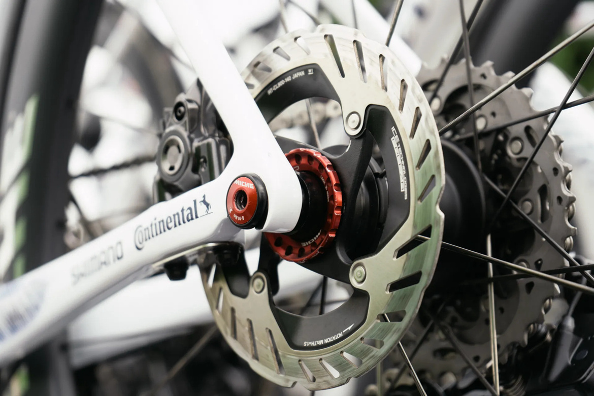 器材盛宴 环多菲内上的车手战车