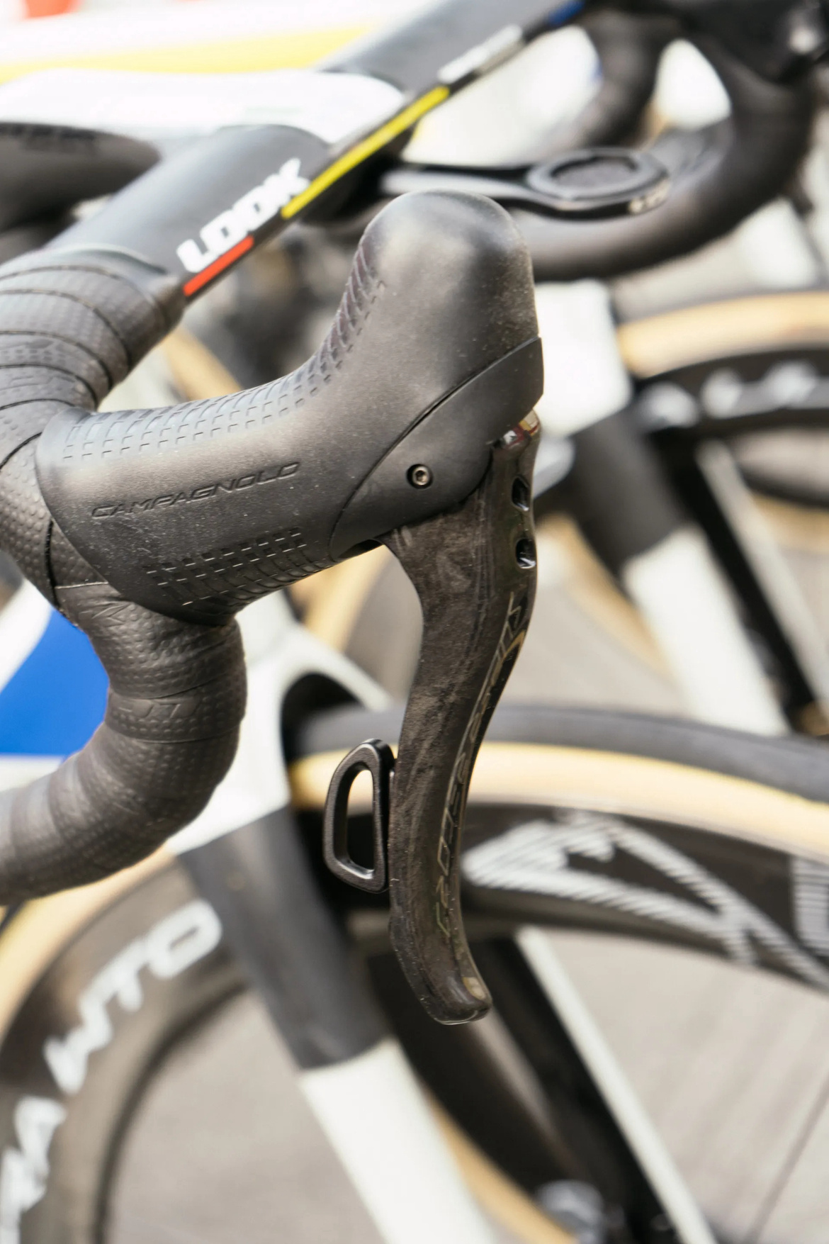 器材盛宴 环多菲内上的车手战车