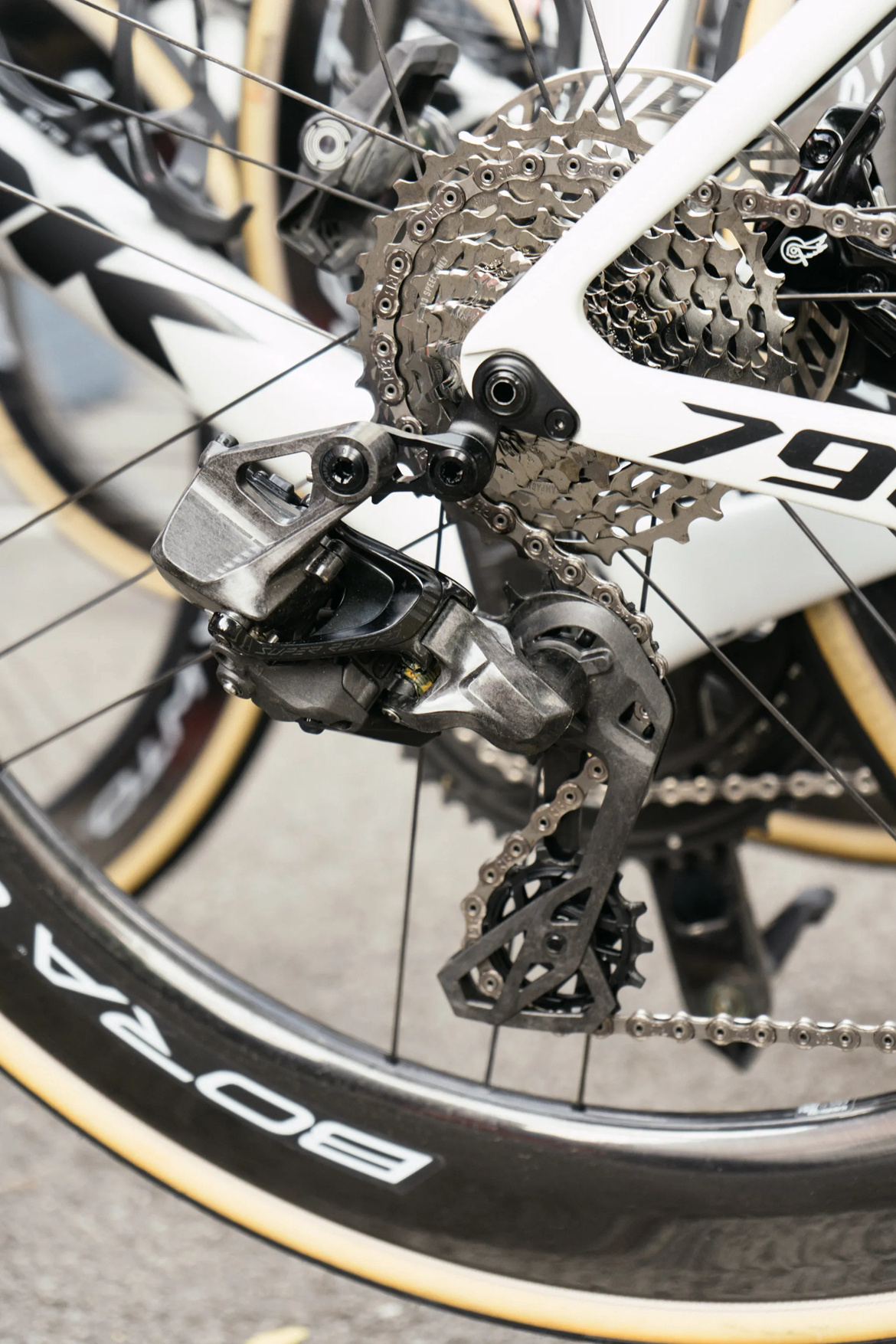 器材盛宴 环多菲内上的车手战车