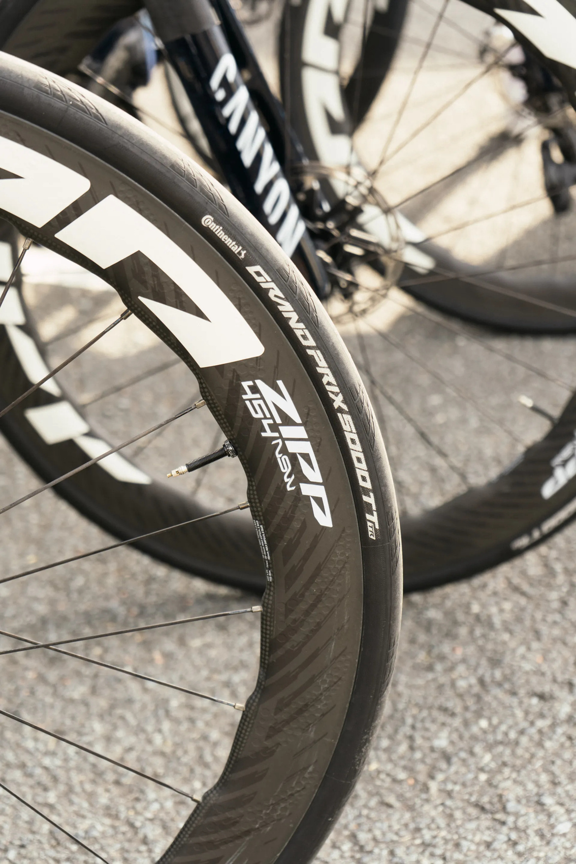 器材盛宴 环多菲内上的车手战车