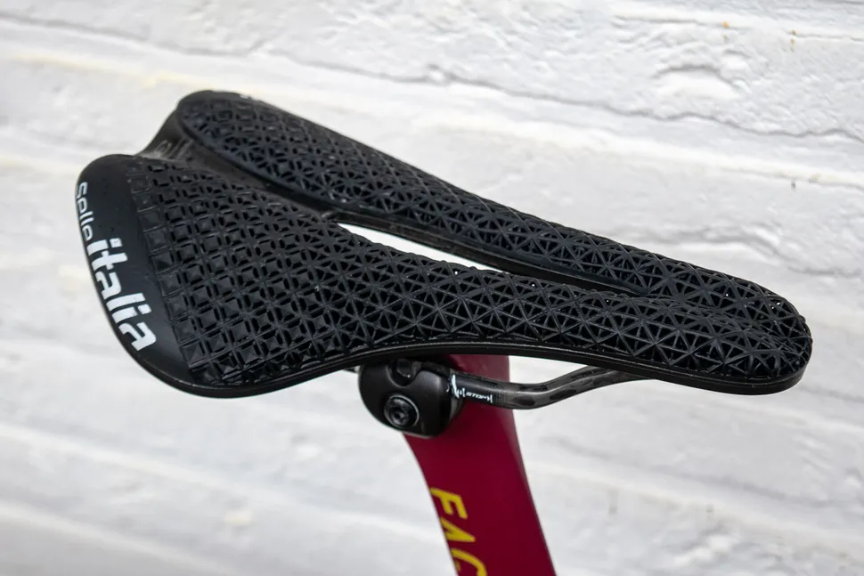 车手战车 现代冒险车队的FACTOR战车