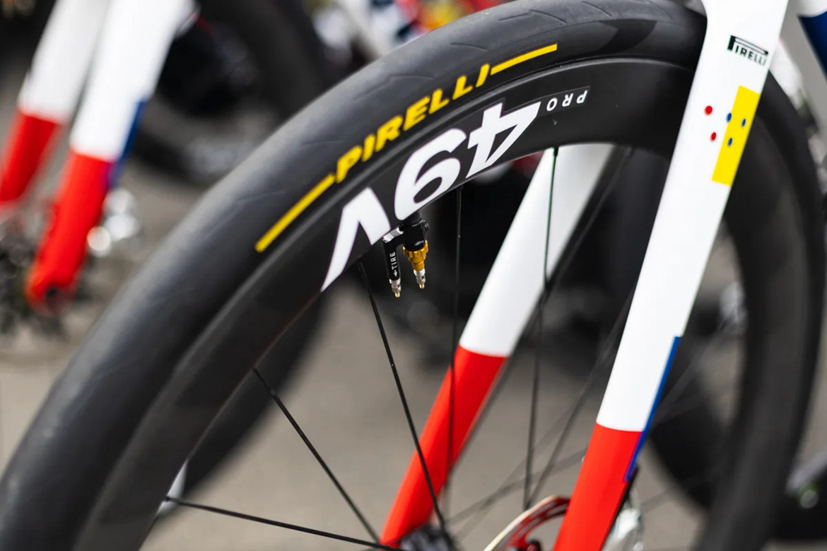 器材盛宴 巴黎-鲁贝上的装备与器材