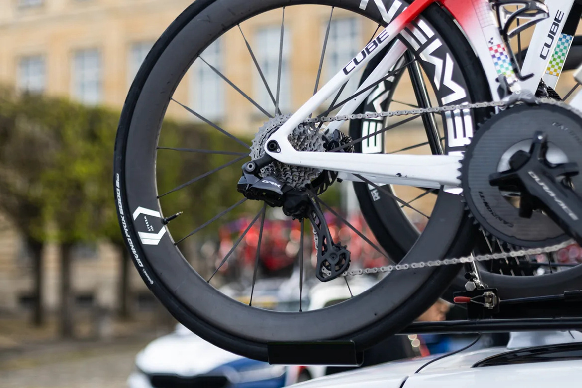 器材盛宴 巴黎-鲁贝上的装备与器材