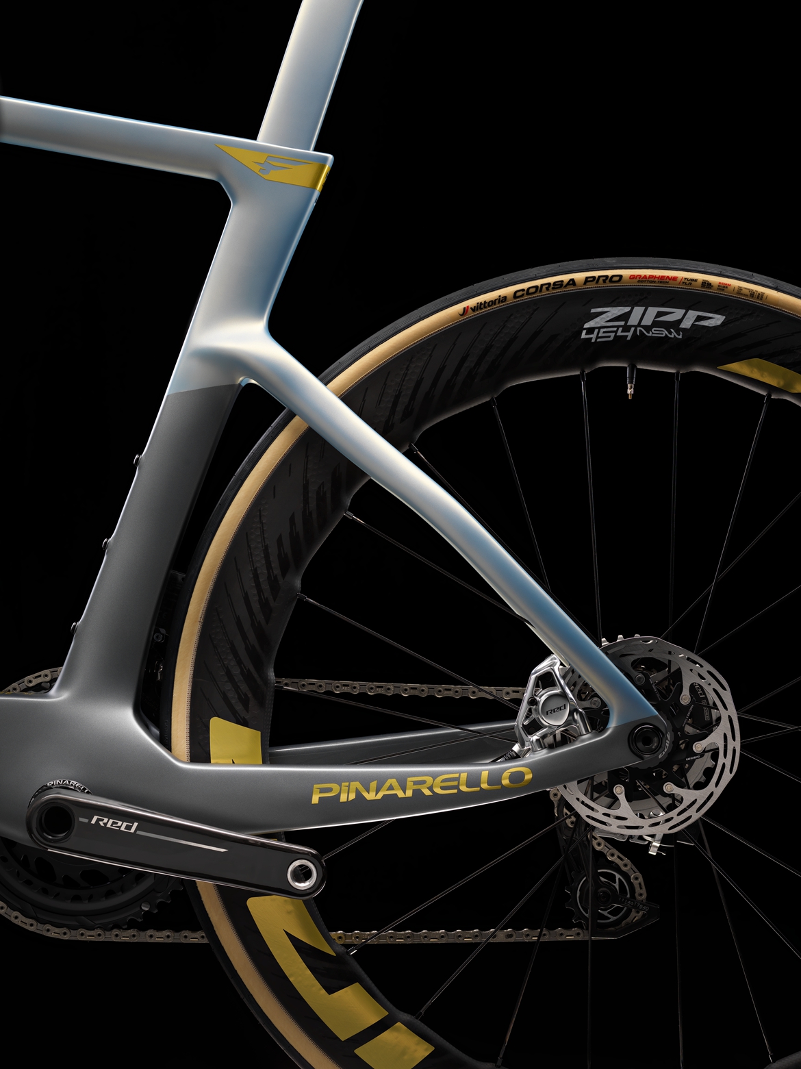 PINARELLO-Q36.5车队发布环法限量涂装及骑行服