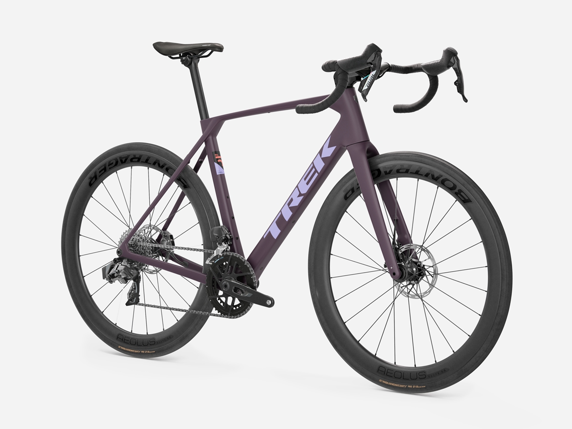 以简约致敬经典 TREK发布全新第五代 Domane 耐力公路车
