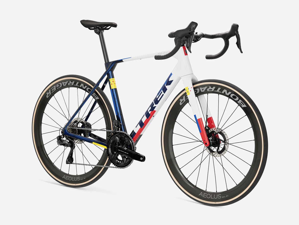 以简约致敬经典 TREK发布全新第五代 Domane 耐力公路车