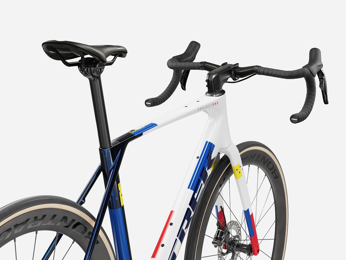 以简约致敬经典 TREK发布全新第五代 Domane 耐力公路车