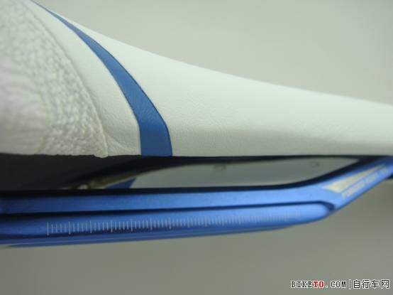 KORE铝合金单轨座垫及单轨座杆