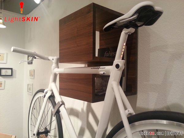 韩国制造LightSKIN一体式尾灯鞍管