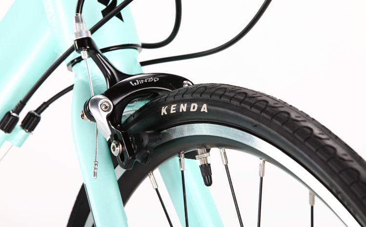 TRINX千里达2015新品:闪电R700公路车激情上市! TRINX千里达2015新品:闪电R700公路车激情上市!