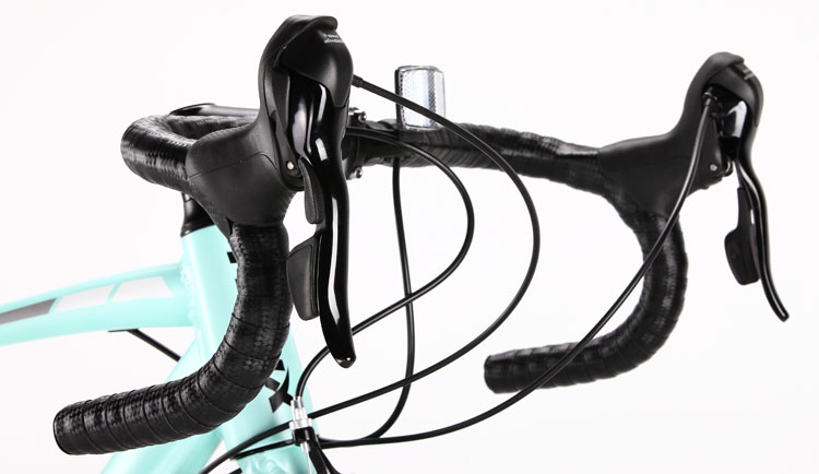 TRINX千里达2015新品:闪电R700公路车激情上市! TRINX千里达2015新品:闪电R700公路车激情上市!