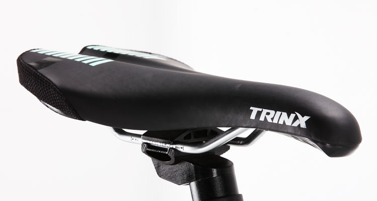 TRINX千里达2015新品:闪电R700公路车激情上市! TRINX千里达2015新品:闪电R700公路车激情上市!