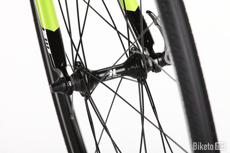 R800花鼓.JPG R800花鼓.JPG