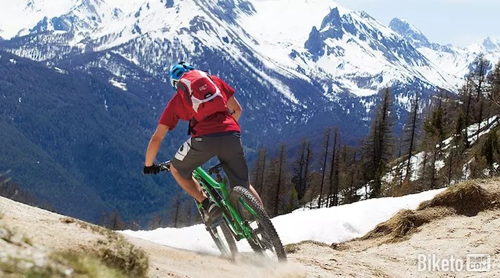 Deuter�����أ�R15