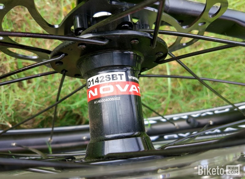 欧亚马AX-FBI周年款 欧亚马AX-FBI周年款