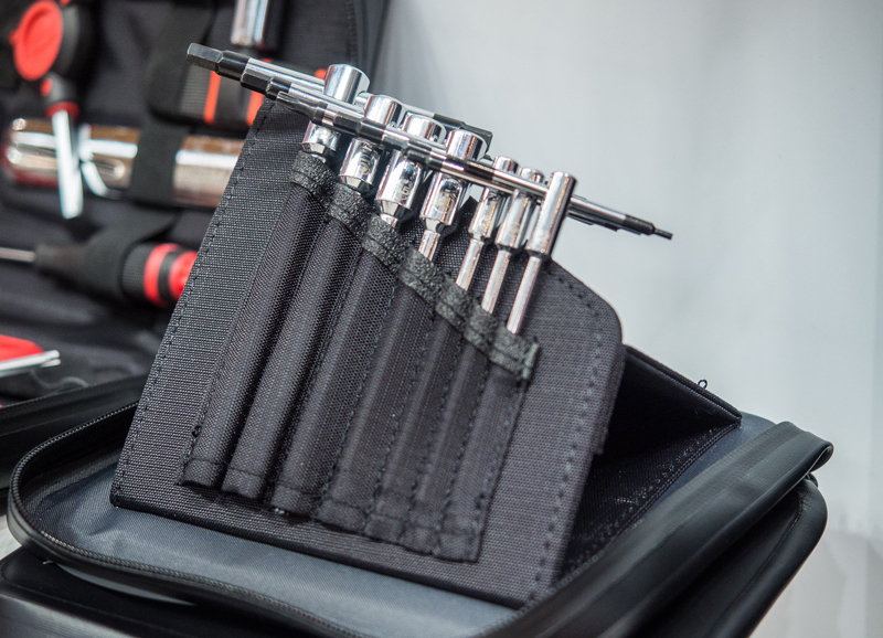 T形S2钢手柄套装.jpg T形S2钢手柄套装.jpg