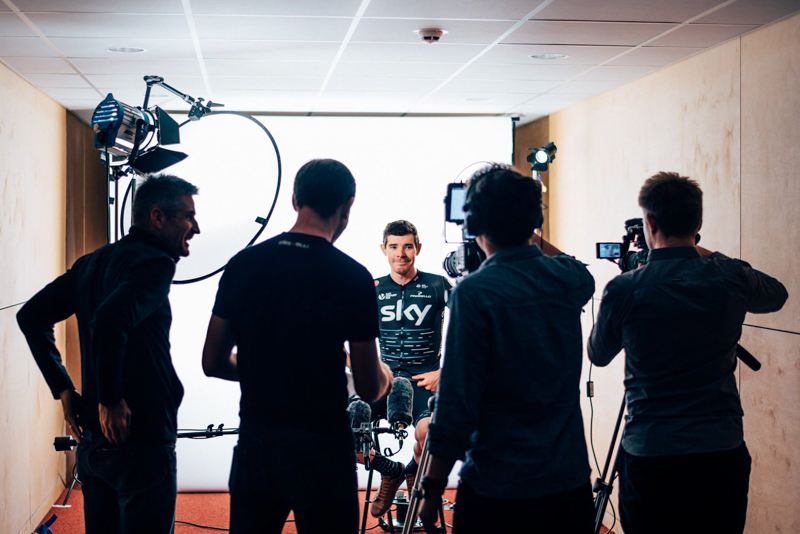 2017赛季天空车队换装全新Castelli骑行服 2017赛季天空车队换装全新Castelli骑行服