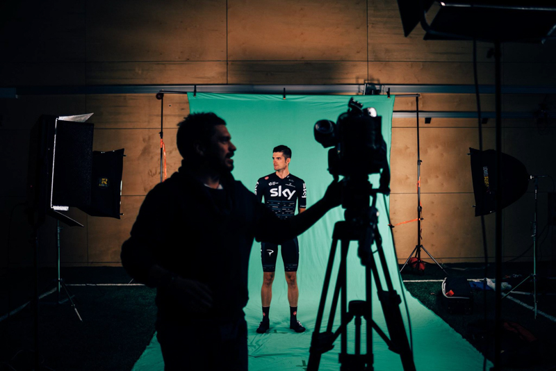 2017赛季天空车队换装全新Castelli骑行服 2017赛季天空车队换装全新Castelli骑行服