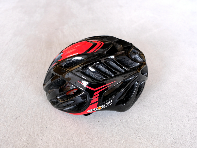 190�ˣ�699Ԫ�� Suomy TIMELESSͷ�����У�