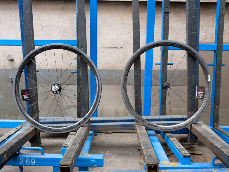 Fulcrum推出2017全新顶级系列轮组 Fulcrum推出2017全新顶级系列轮组