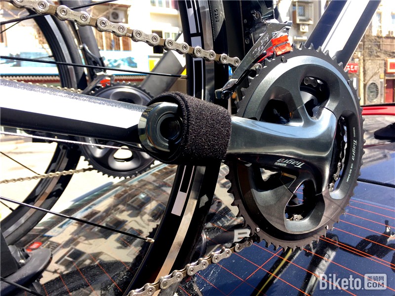 脚踏固定 脚踏固定