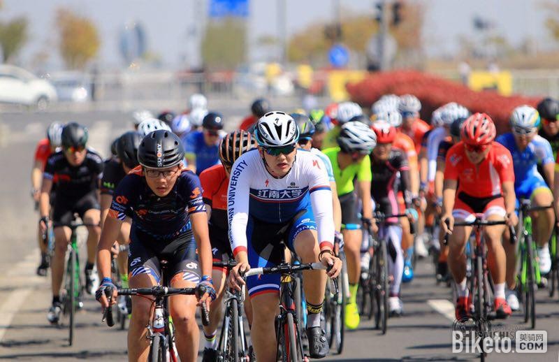 MOTON���з�����