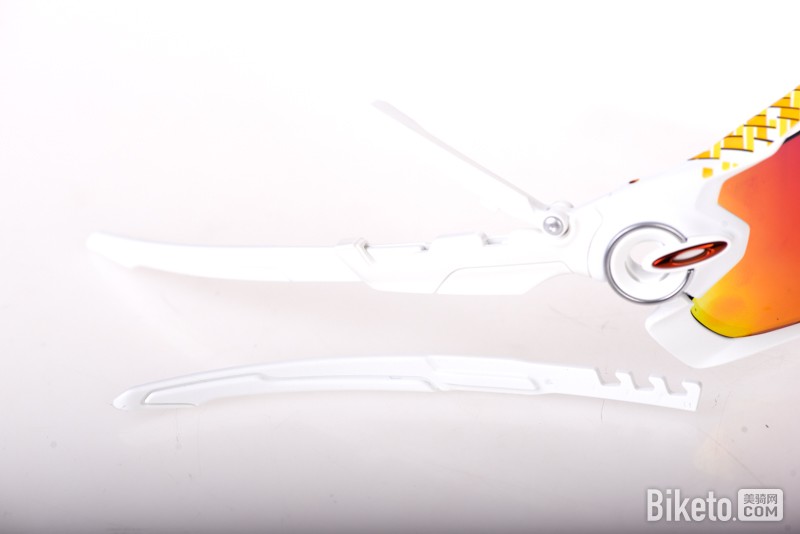 OAKLEY限量版 OAKLEY限量版