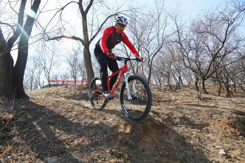 UCC探险者-荒野版 UCC探险者-荒野版