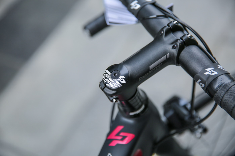  LAPIERRE SENSIUM 600WOMEN