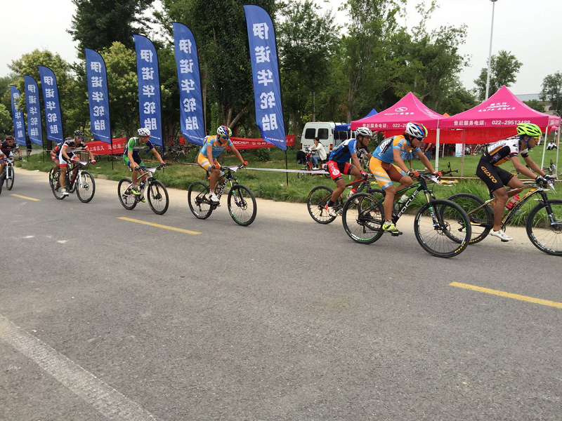 1004花纹超轻外胎 1004花纹超轻外胎