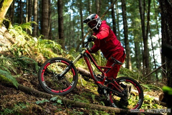 enve,mseries,ɽ������,̼������