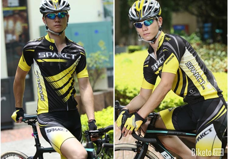 ˼���ͻ�Ӱ������װ