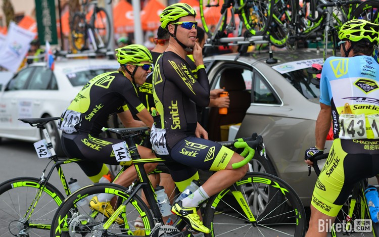 精于心,简于形 SANTIC锐驰公路锁鞋 精于心,简于形 SANTIC锐驰公路锁鞋