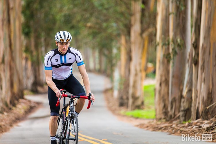 �ݿᴺ����Ʒ ���·��������