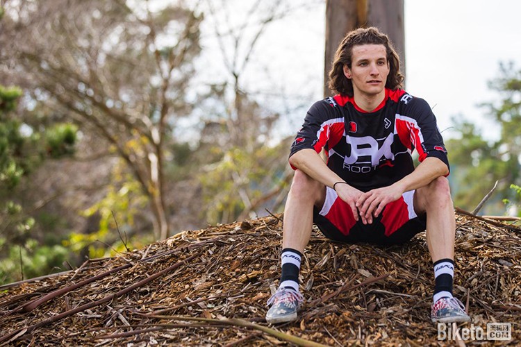 �ݿᴺ����Ʒ ���·��������