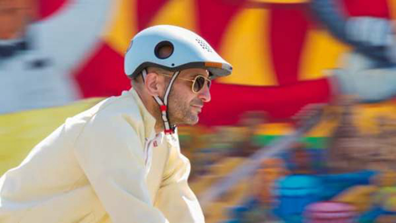 头盔中的战斗机:Classon 智能单车头盔 头盔中的战斗机:Classon 智能单车头盔