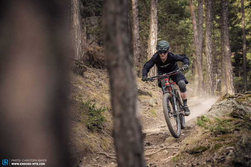 ��̤ʵ�أ�FIVE TEN MALTESE FALCONɽ����Ь