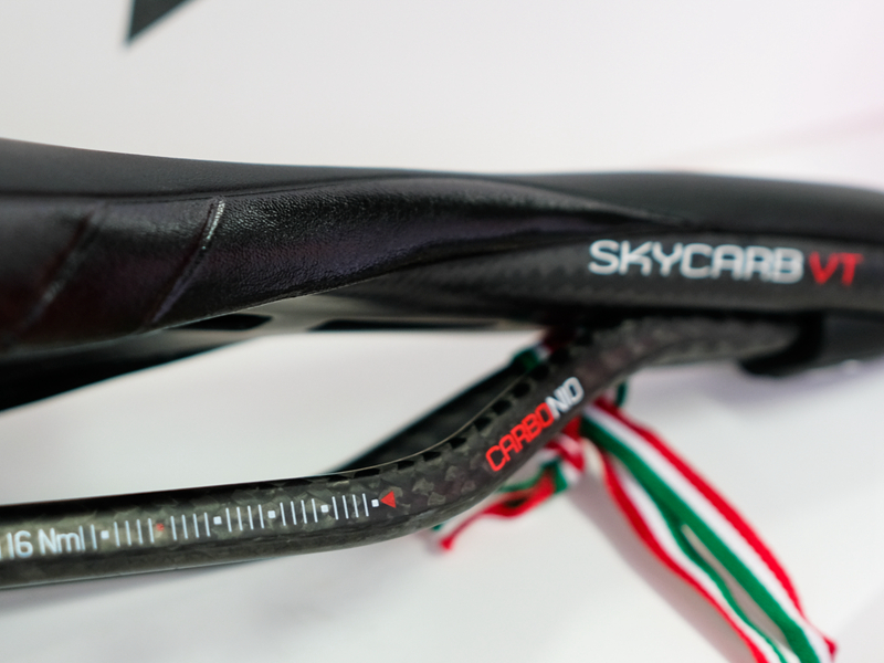 极致奢华:ASTUTE Skycarb 顶级坐垫 极致奢华:ASTUTE Skycarb 顶级坐垫