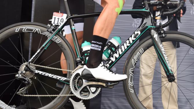 器材盛宴丨环法里,车手们都穿什么锁鞋第4页|环法|SHIMANO禧玛诺|SPECIALIZED闪电|公路车配件|公路世巡赛|骑行装备与器材|装备 - 美骑网|Biketo.com