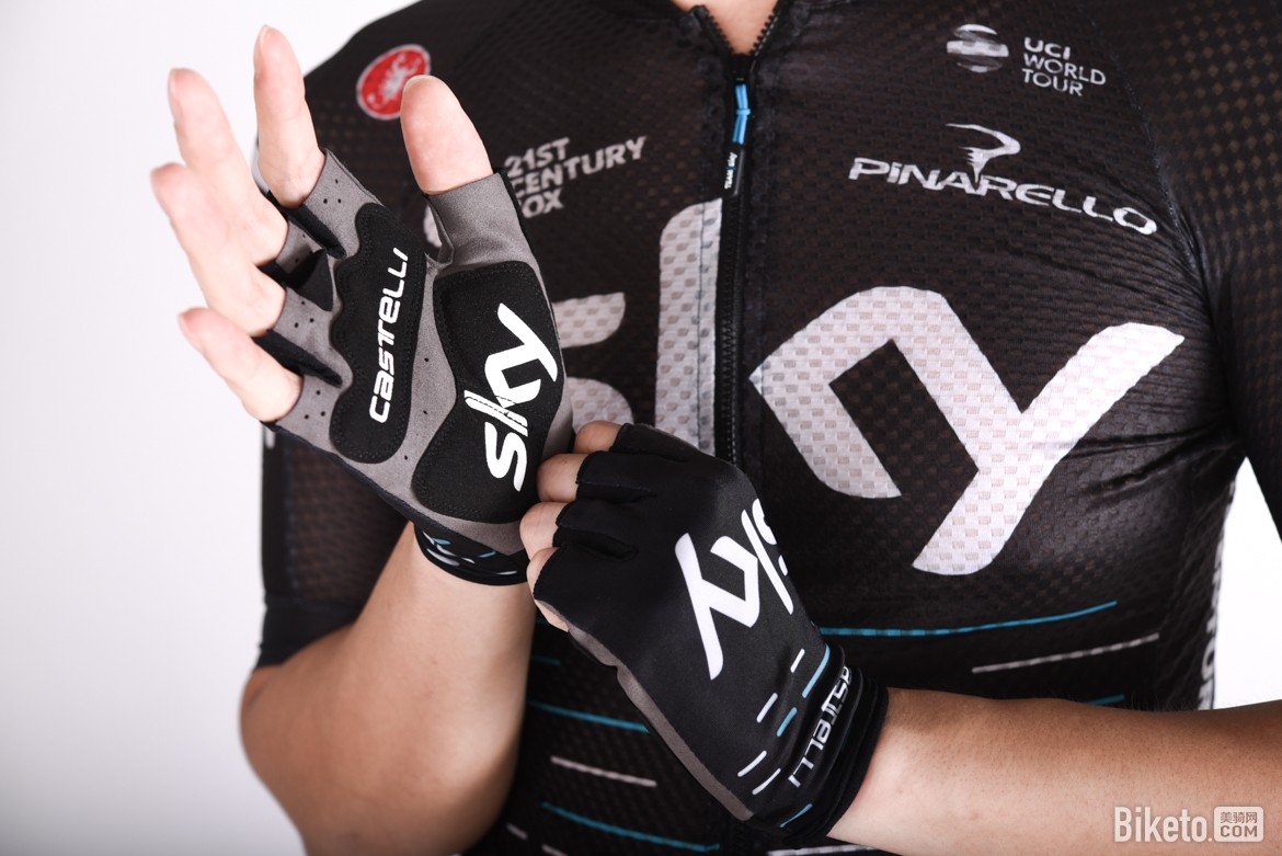 Ы������