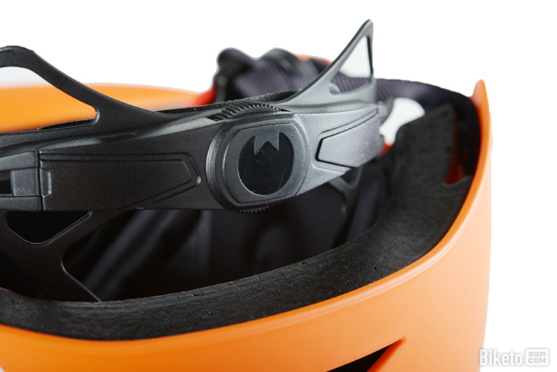 8月24日发-多彩防护--蘑菇龙头盔简评-最终版2071.jpg 8月24日发-多彩防护--蘑菇龙头盔简评-最终版2071.jpg