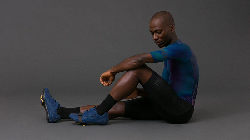 Rapha,Crit,骑行服,骑行套装,夜骑,绕圈,自行车衣