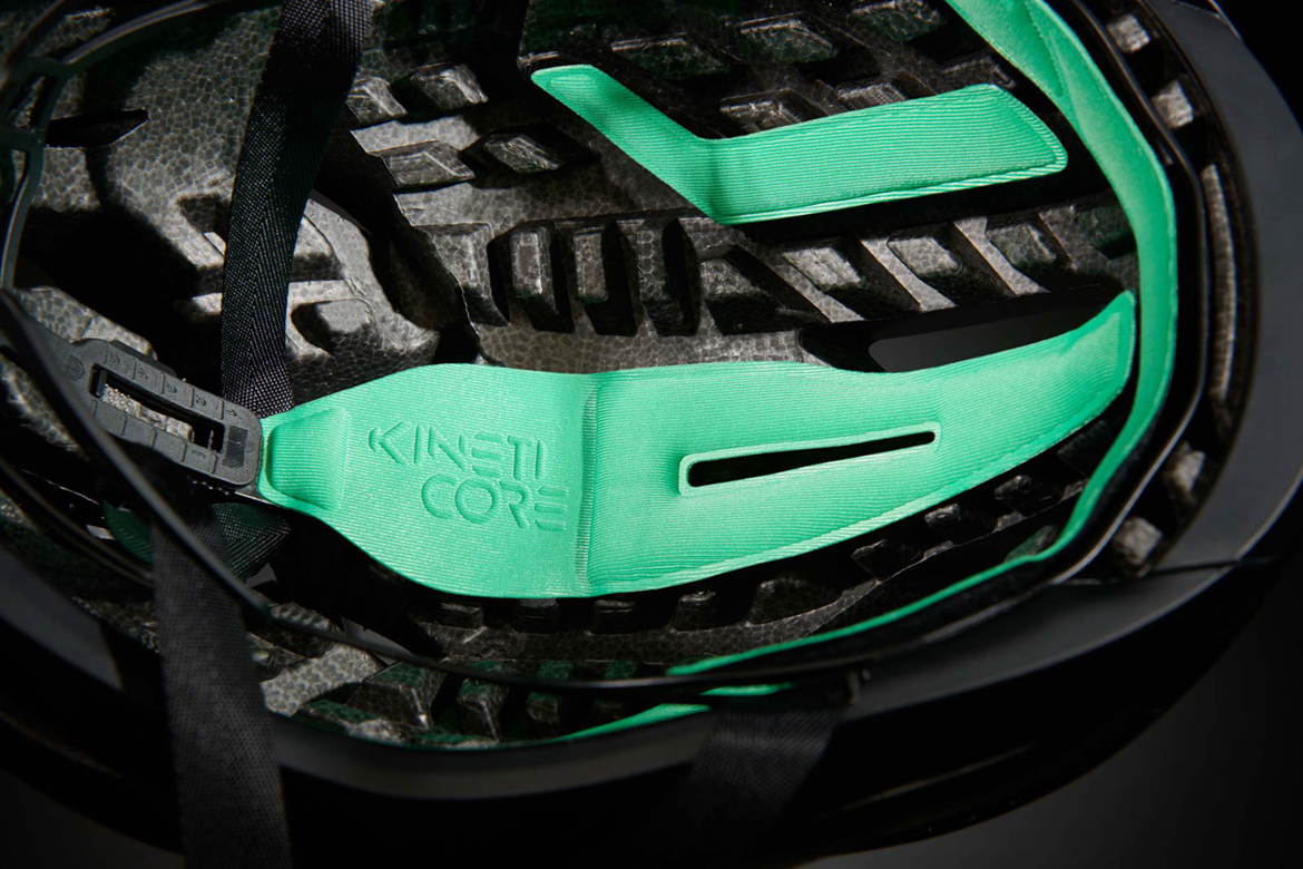 更轻更安全 KinetiCore技术,开启Lazer头盔新篇章 更轻更安全 KinetiCore技术,开启Lazer头盔新篇章