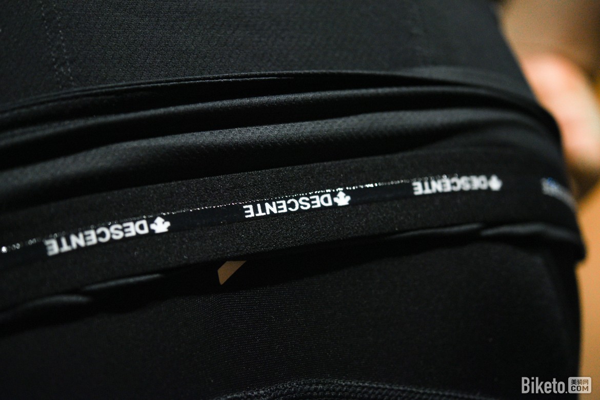 迪桑特AWAKEN破风者