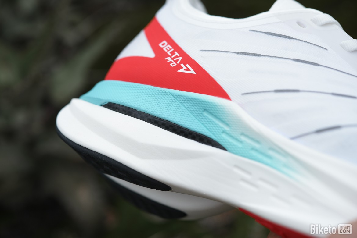 迪桑特AWAKEN破风者