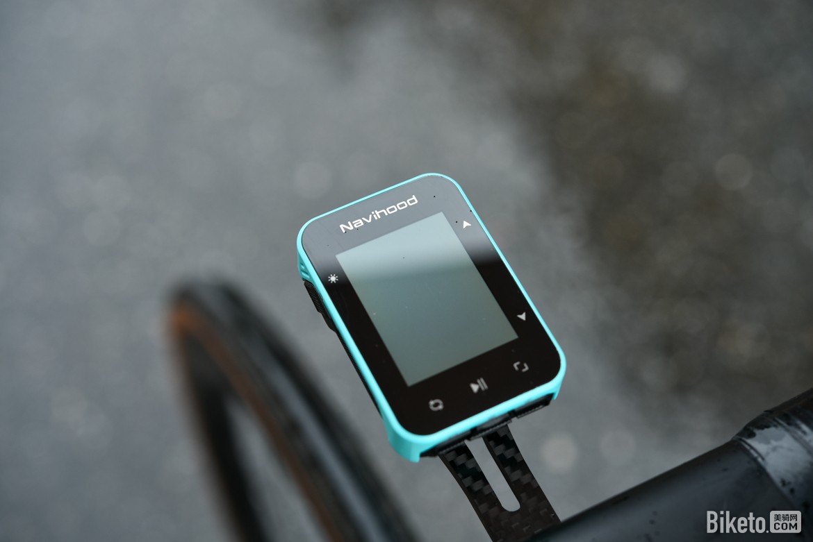 奈为L2 GPS智能码表