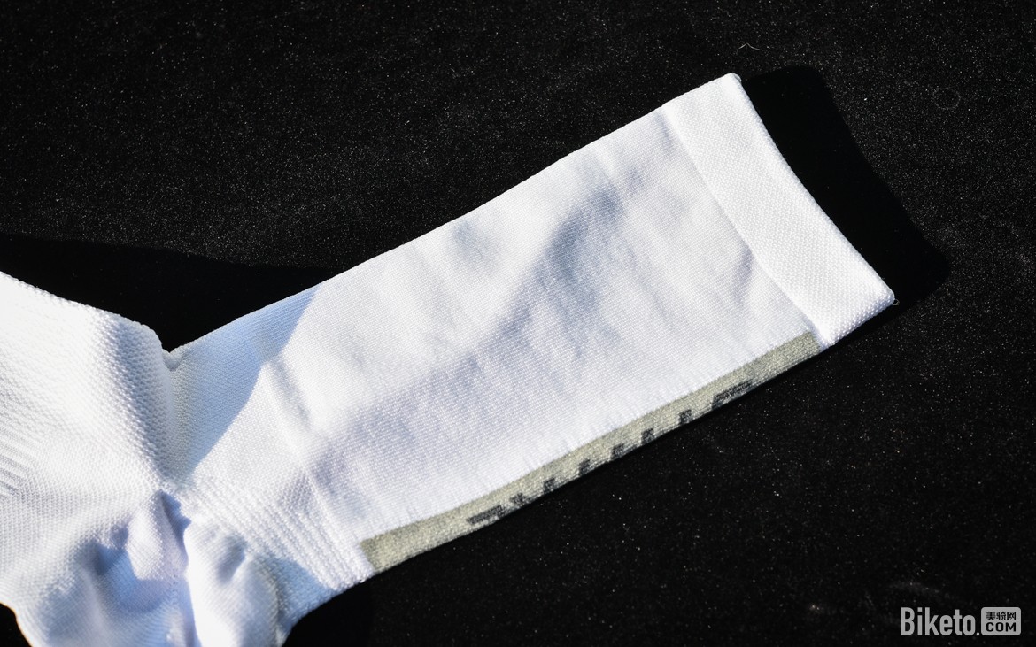 小众性价比之选 SHIMANO骑行袜开箱